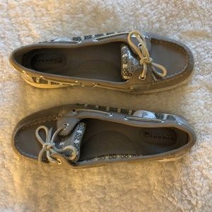 Sperry boat shoe